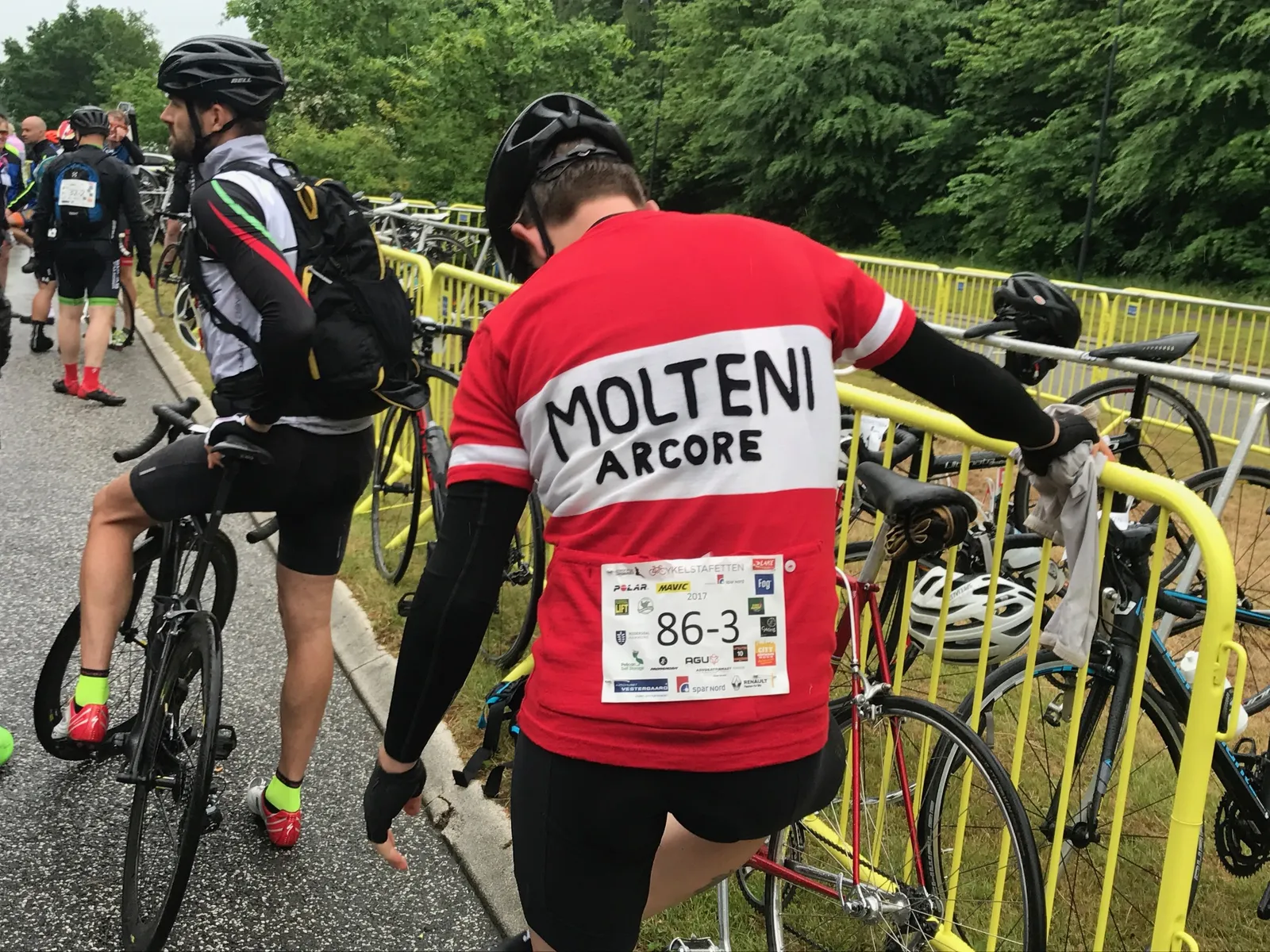 Moltenis retro Danmarksmestertrøjen blev vist frem på fornemmeste vis